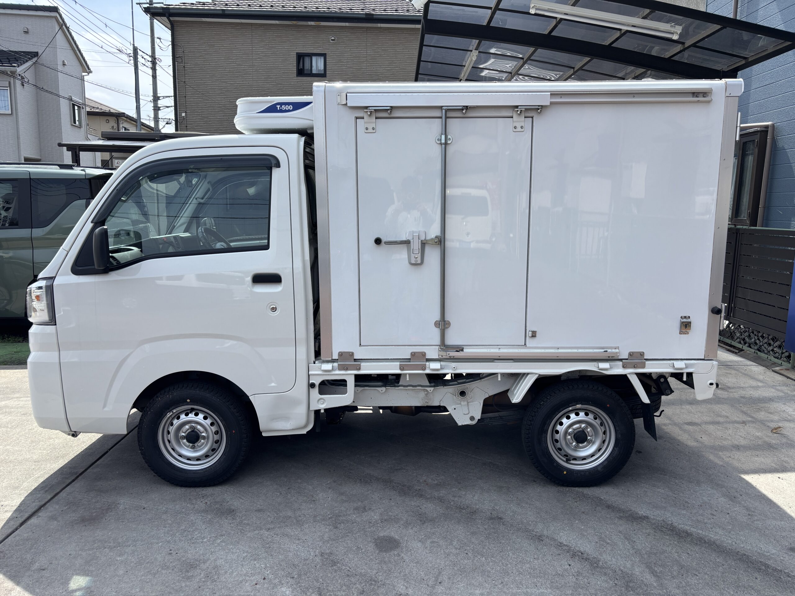 冷凍車